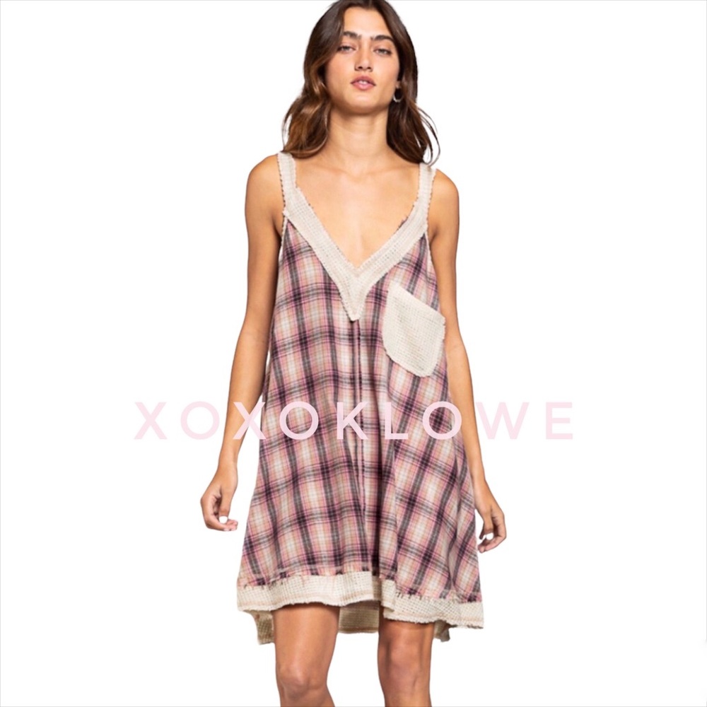 POL Retro Plaid Sleeveless Relaxed Fit Sundress - Picture 6 of 10